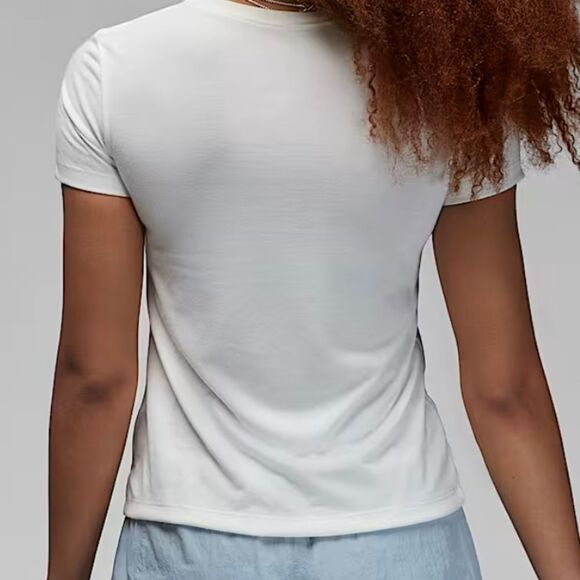 1225 NWT Jordan Women's Slim T-Shirt - Picture 2 of 7